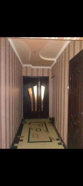 Sharoitlari yaxshi. Tamir joyida. Barcha sharoitlari bor.