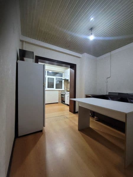 Sergili Yarmarka orqa tarafida 2 honalik kv bor oʻgʻil bola  — фото 2