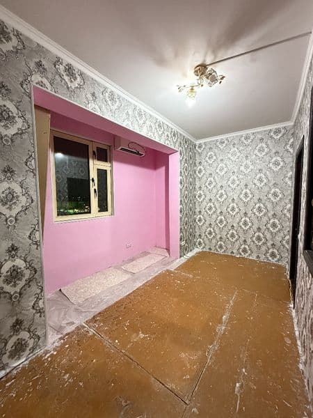 Яшнобод туманида кадешва бозори олдида <br />
1хона 2 хона к