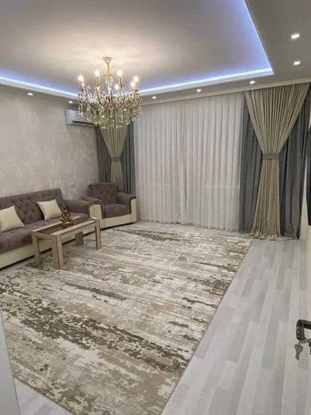 2 комнаты • 65 м² • 2/9 этаж<br />
<br />
Район: Мирзо Улугб