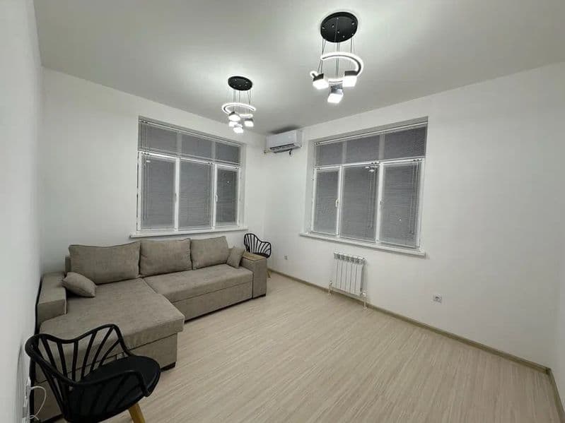 Сдаётся шикарная 2-комнатная квартира <br />
<br />
Район: М — фото 2