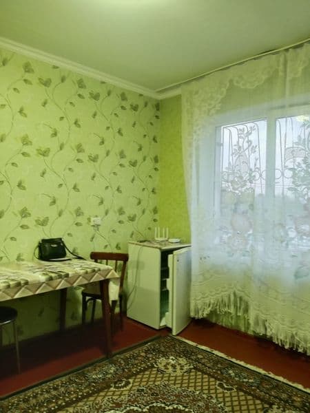 Сдаётся бывшее общежитие ,20м2 ,условия внутри, мебель, холо — фото 3