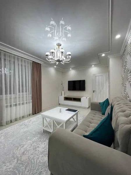 Сдаётся шикарная 2-комнатная квартира <br />
<br />
• Район: