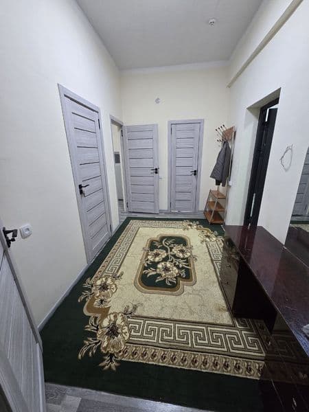 Срочно сдам квартиру в новостройке сергели 16. Чистая. Раньш