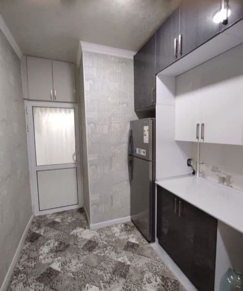 Qoraqamishdagi kvartira srochniy ijaraga beriladi. — фото 4