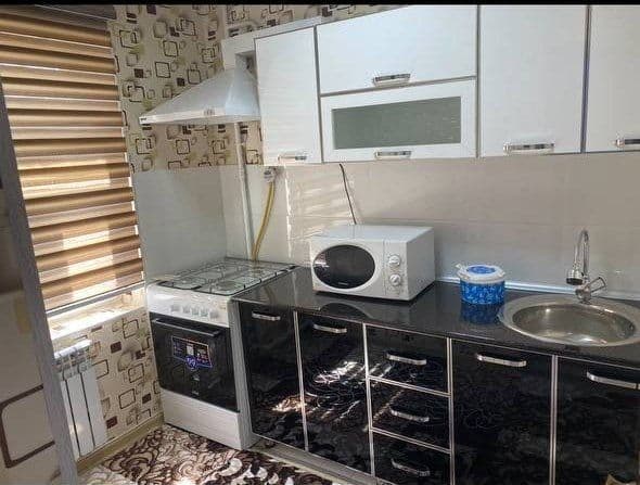 Сдаётся 2 комнатная, с хорошим ремонтом с мебелью и техникой — фото 4