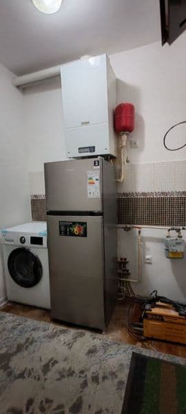 Qorasu 6 Bozorchani oldida 1 xona 2 xona qilingan hamma shar — фото 2