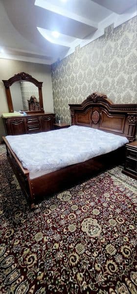 Аренда Чиланзар 14 квартал <br />
1/3/5.<br />
Цена 350$