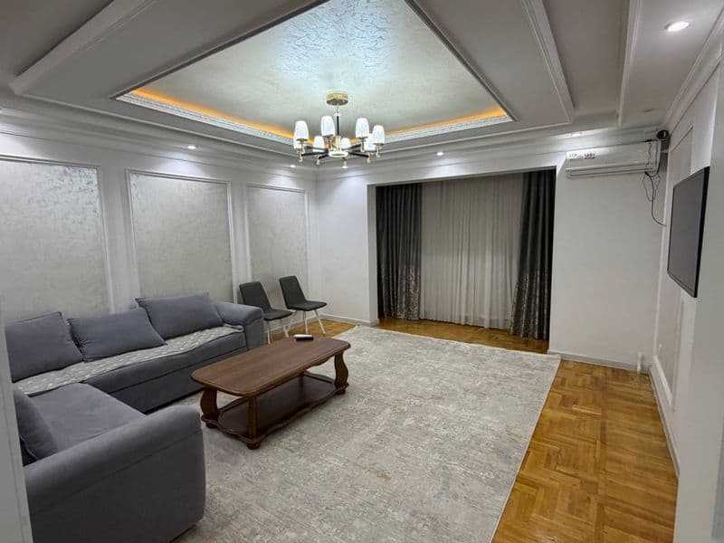 Квартира находиться возле гостиницы Россия, адрес Мирабад 12 — фото 5