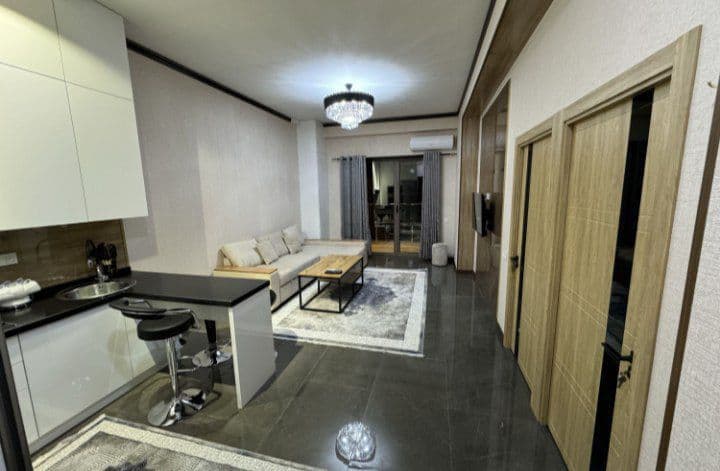 На русском языке:<br />
<br />
Не нашли квартиру на OLX?<br  — фото 5