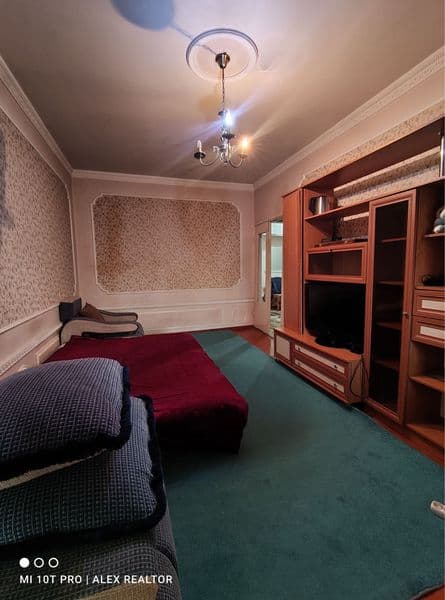 Сдается в аренду ТОЛЬКО семейным <br />
2в3/3/5<br />
Сергел