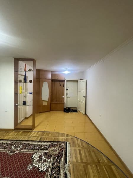 Срочно сдаётся 3 комнатная на 2 этаже 5 этажного дома кирпич — фото 2