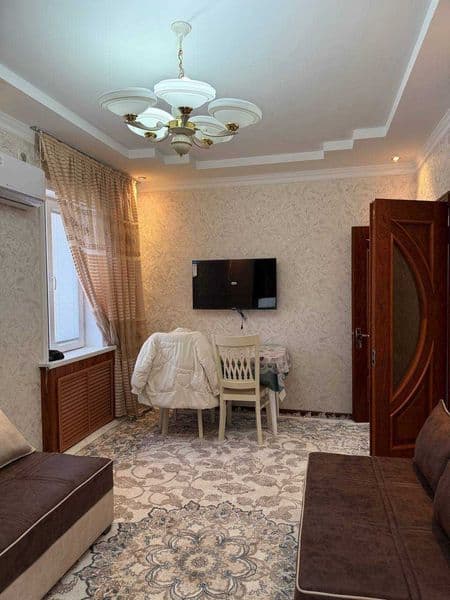 Сдаётся двухкомнатная квартира на третьем этаже пятиэтажного — фото 2