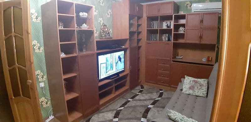 Сдается 2х комнатная квартира. Ориентир перекресток ул. Нуку