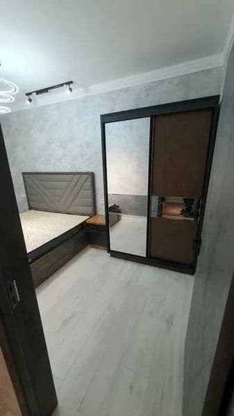 Ganga<br />
Qora Bank<br />
Polniy Obstanovka<br />
Evro Rem