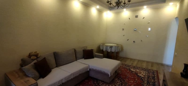 Сдаётся своя двухкомнатная квартира,,переделанная в трёхкомн — фото 4