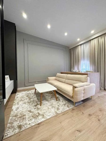 Мирабадский район <br />
Жк NRG-Oybek<br />
2/6/12<br />
65м