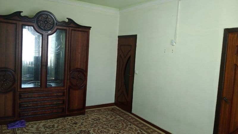 Chilonzor 11 kvartalda 1 xona uy oilaga uzoq muddatga ijarag