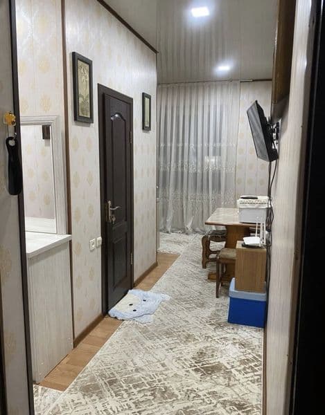 1 хонали 2 хонали килинган 3 етаж хамма кулайликлага эга. На