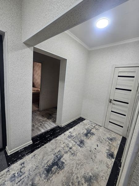 м чиланзар 200 метров напротив цветочного ряда.. 3х комн на  — фото 3