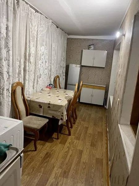 Ищем работающую порядочную, чистоплотную девушку для совмест — фото 2