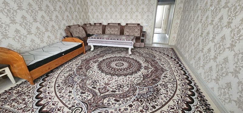 Сдаю 3хкомнатную квартиру на дружбе со всеми удобствоми 9ти 