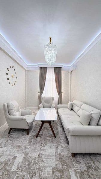 Сдаётся шикарная 2-комнатная квартира в Новостройка<br />
<b — фото 4