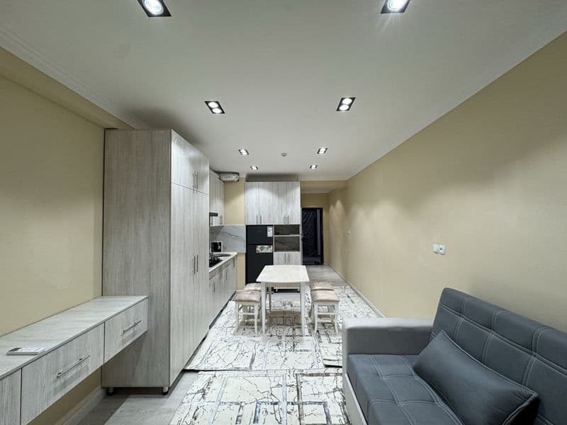 Сдается в аренду студийная квартира<br />
<br />
Район: Якка