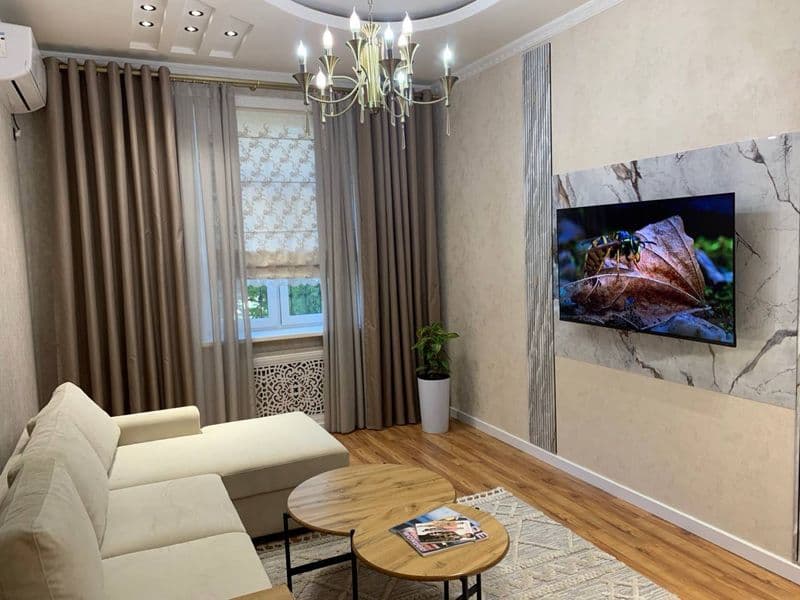 Аренда квартиры Чиланзар 1<br />
Высокопотолочка <br />
2/2/ — фото 2