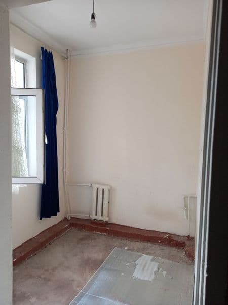 Квартира находится в Мирзо- Улукбекском  районе,орентир Инст