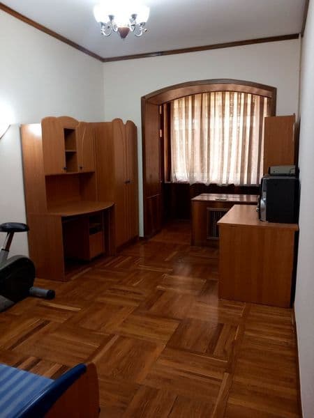 3 комнатная квартира в аренду в центре города. Возле ЦУМ, ря — фото 4