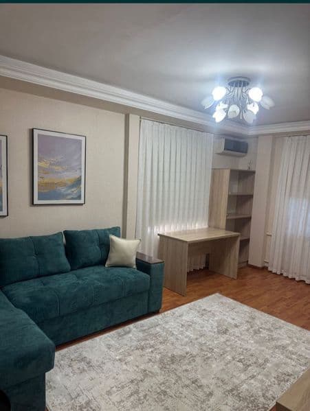 Квартира с ремонтом <br />
Для одного или 2 человек<br />
Вс