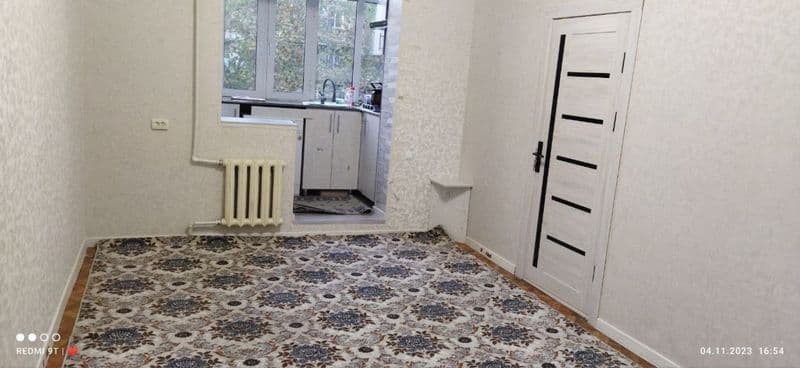 Chilonzor metroga 7 minutli joyda kvartiraga sheriklikka qiz