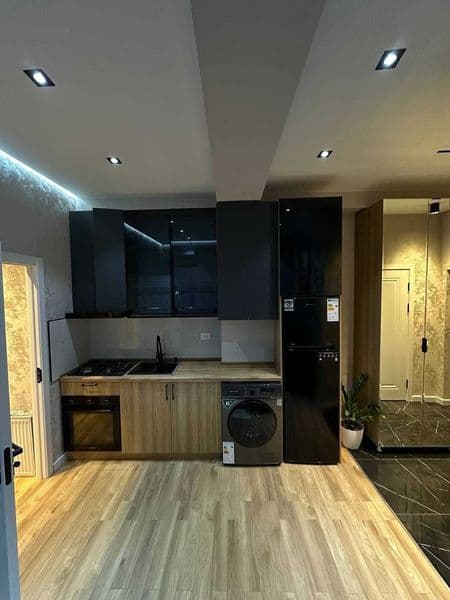 количество комнат: 2<br />
Этаж: 8<br />
Этажность дома: 13<