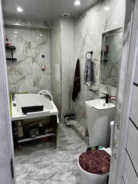 Сдается 1 комнатная 41кв метров 1/10/11 ориентир максим горь