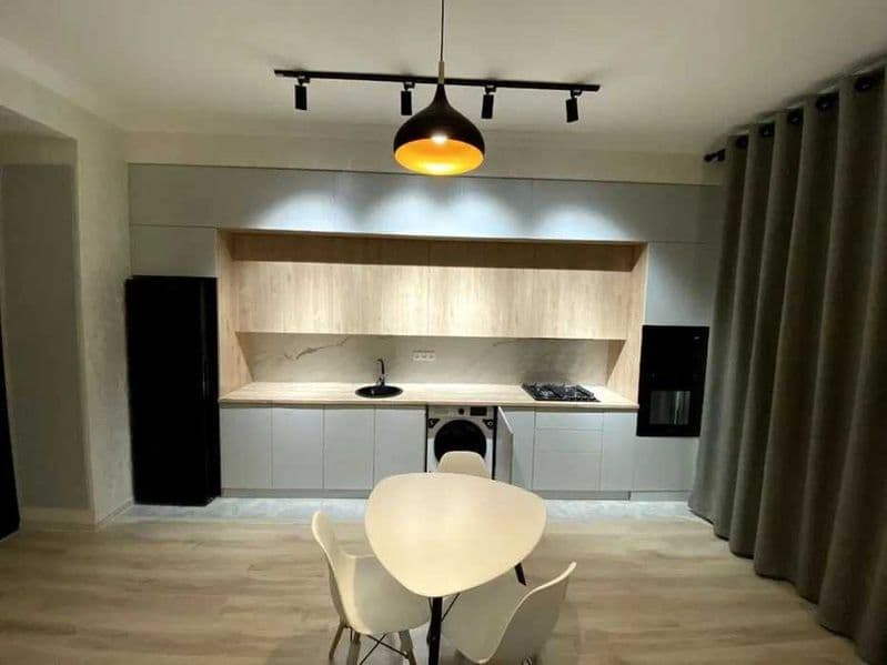 Район: Яшнабадский<br />
Адрес: Паркентский<br />
<br />
• К — фото 4