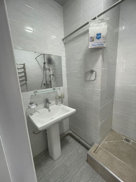 Uy arendaga beriladi yakkasaroy qushbegida<br />
Uy yevrorem — фото 4