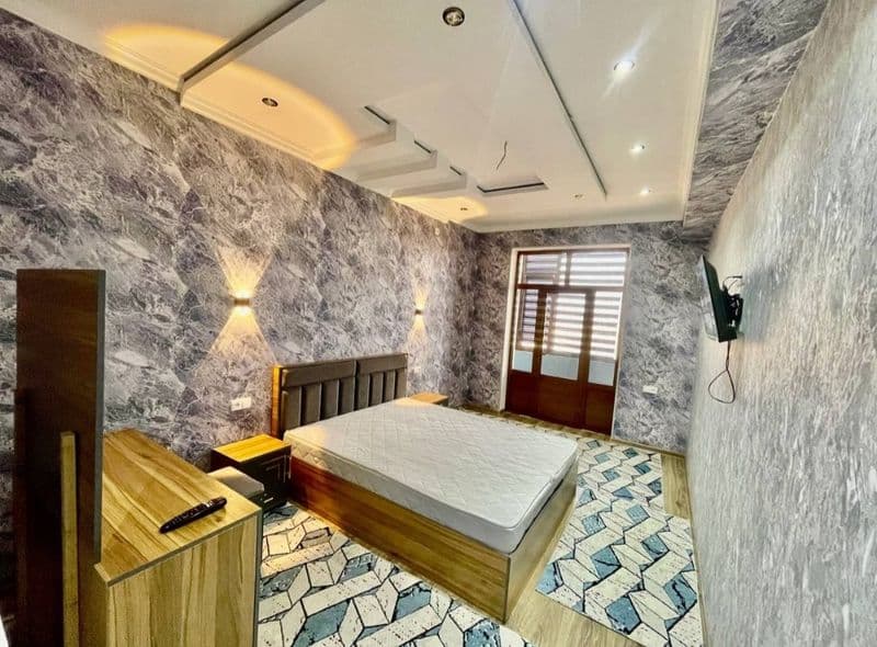 Учтепа туманида жойлашган шинам ва тоза квартира арендага бе