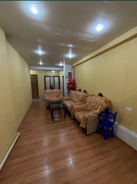 Выдается квартира на долгосрочный основе 500$ цена.<br />
Ад