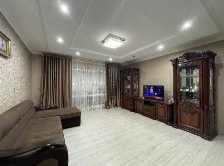 Сдаётся  Квартира.<br />
Ориентир-Е квартал, метро Новза<br 