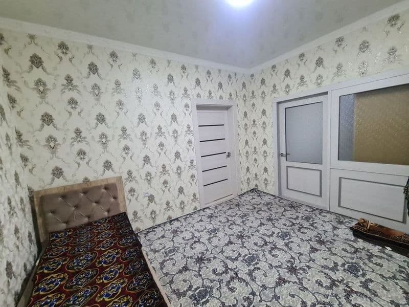 Yakkasaroy tumanida, Oybek metrosi yonida 1xonali shinam va  — фото 3