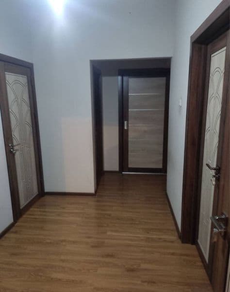 #Yashnobod <br />
3/4/4<br />
400$<br />
<br />
Локация: Яшн