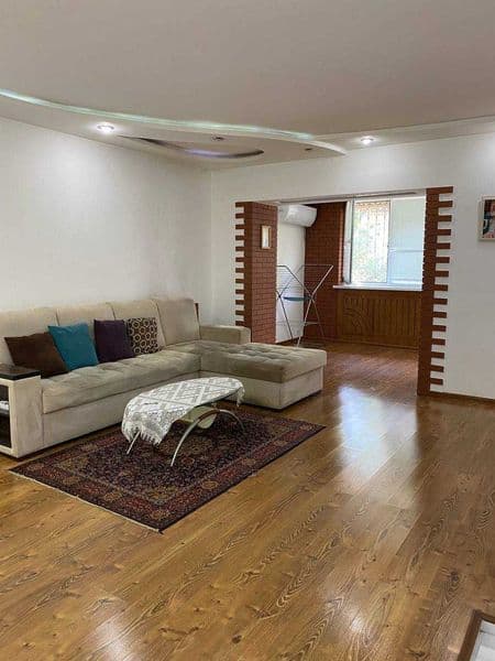 Сдаётся  квартира На Ц-1<br />
#Ориентир - Английское посоль