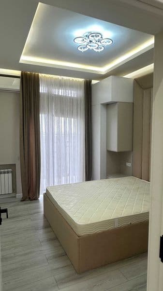 Сдается новая 1-комнатная квартира с авторским ремонтом. В к