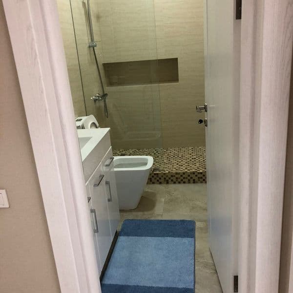 Ул Садыка Азимова <br />
<br />
Японское посольство <br />
< — фото 4