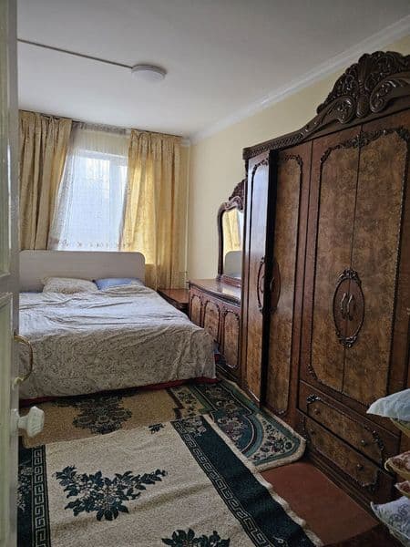 Чилонзор 8 кв.  2/4/4<br />
Орентр Малика Гостиница <br />
Х