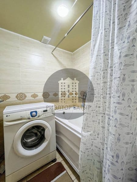 Аренда<br />
2/4/4<br />
Ялангач - Аллея<br />
Панельный дом — фото 5