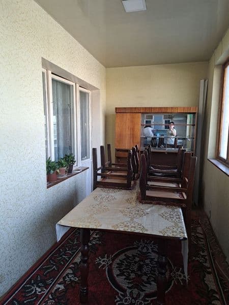 Кадешевада арендага квартира <br />
2 хонали  300$<br />
Хол — фото 5