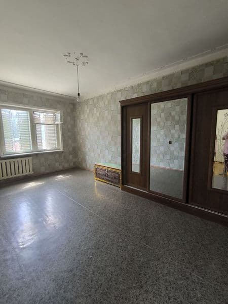 Аренда Сергели 1  , <br />
3/2/5 2-6 балкон,<br />
 есть хол