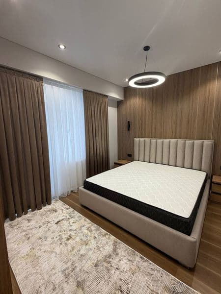 Район: Юнусабадский <br />
Ориентир: 9 й квартал<br />
<br /